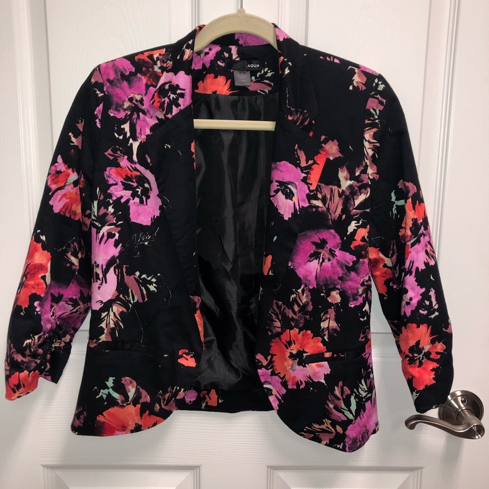 AQUA BLOOMINGDALES Floral Cropped Blazer Sz Small